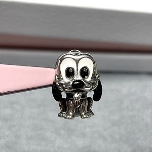 Pandora Disney Pluto Charm